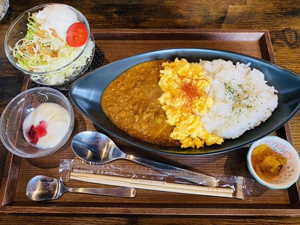 街角珈琲　スパイシーキーマカレー
