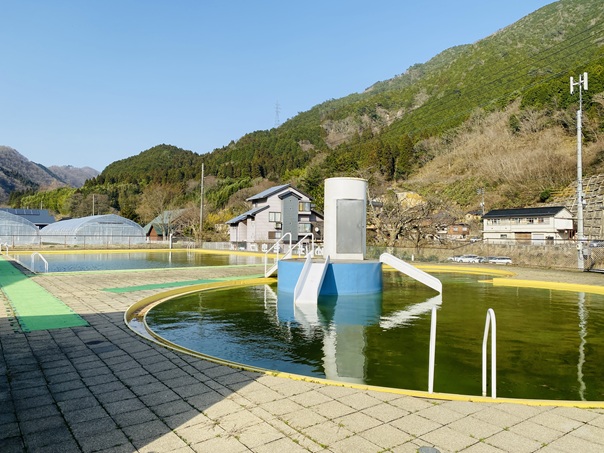 湯原温泉プール　営業期間外