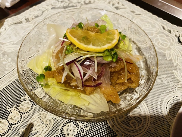 鶏の皮？の南蛮漬け