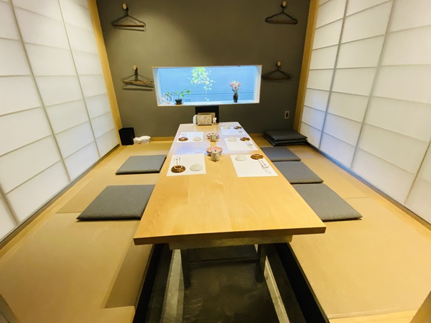 姿すし三四郎　店内