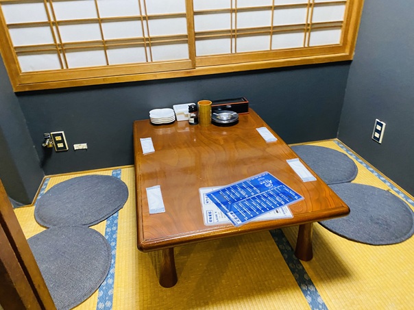 居酒屋うをかめ座席