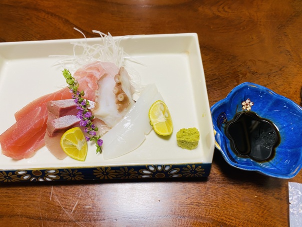 刺身の盛り合わせ