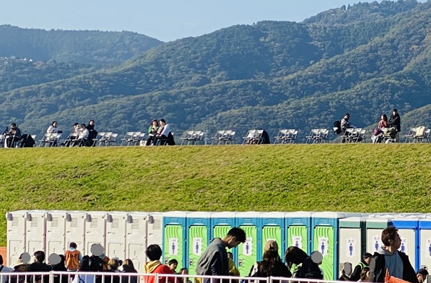 にし阿波の花火　展望ペア椅子席