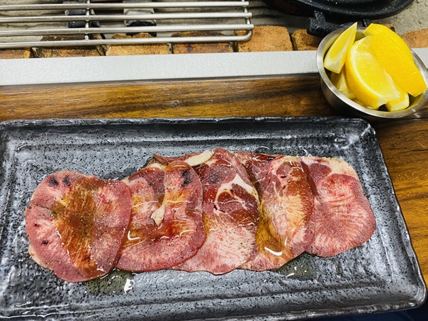 炭火焼いこい　牛塩タン