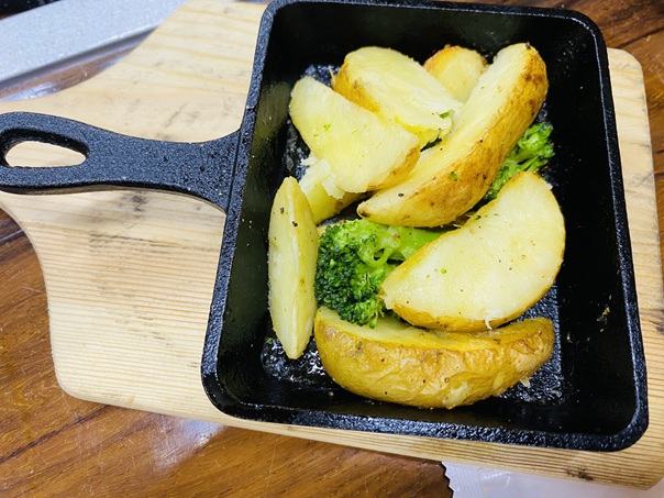 炭火焼いこい　じゃがバター