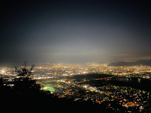 屋島山上からの夜景