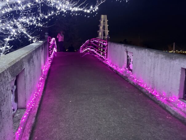 桜んたんページェント　アーチ橋