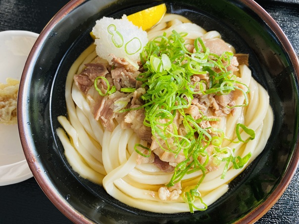 讃岐うどんめん舟　肉ぶっかけ