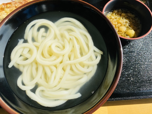 讃岐うどんめん舟　ゆだめうどん