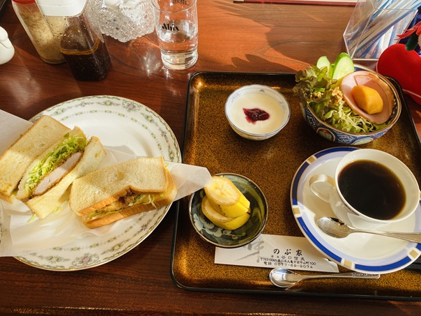 居酒屋カフェ のぶ家　ヒレカツサンドセット