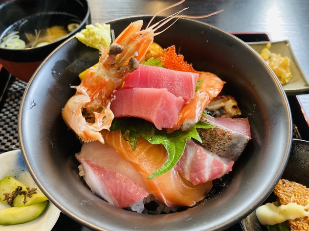 お食事処海陽　海陽丼