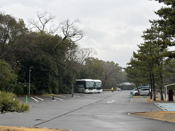 栗林公園 駐車場