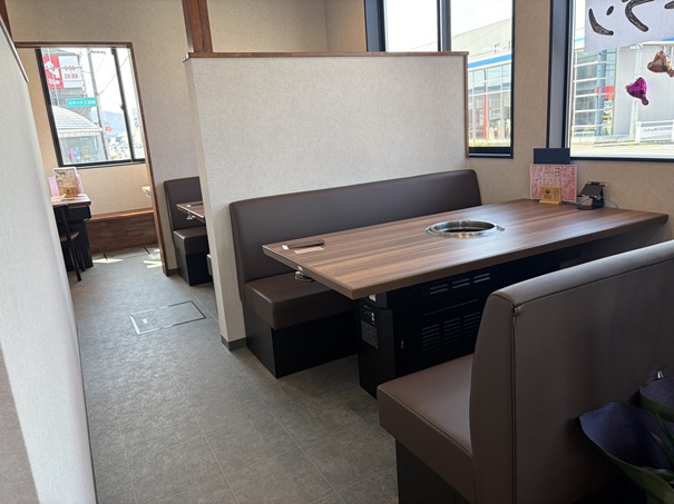 焼肉ダイニングAO　ボックス席