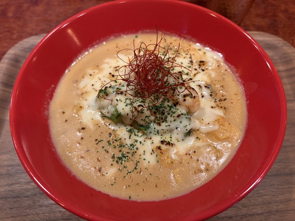 海鮮チーズ麺 とろり 炙りチーズとろり大盛