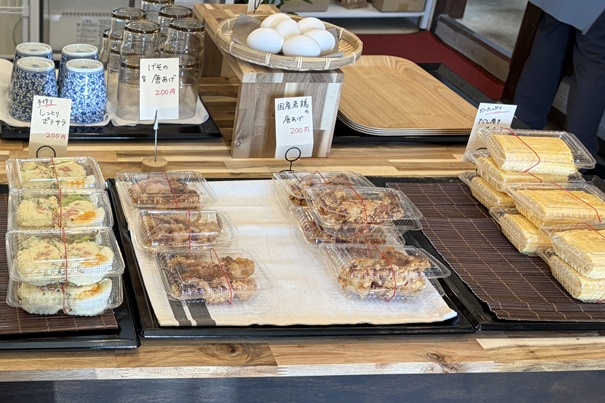 おにぎり豚汁　三ッ丸（みつまる）メニュー3