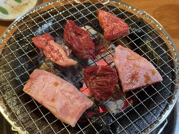 焼肉ぼうず　焼いたお肉