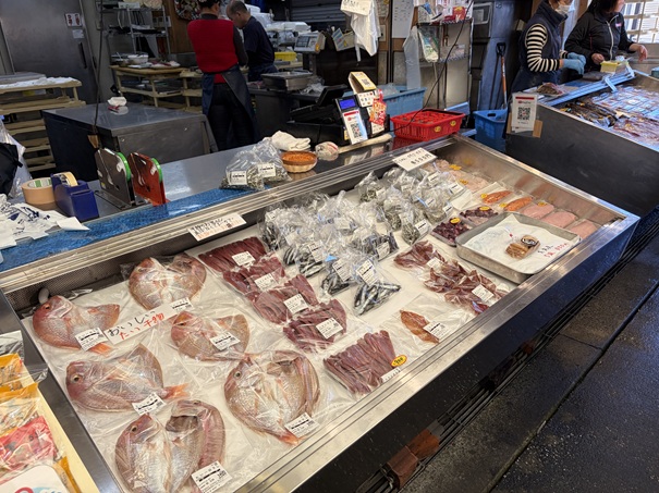 久礼大正市場　田中鮮魚店　魚