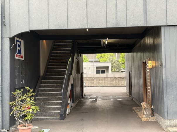 居酒屋まる離れや貸切り部屋カラオケ