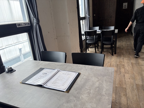 Cafe&Bar SALORO　店内