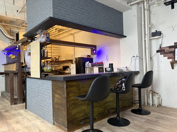 Cafe&Bar SALORO　カウンター席