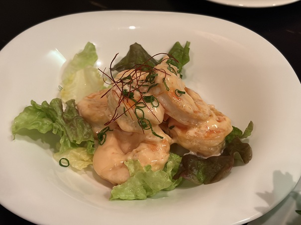 旬彩工房MADURA 　でかぷりエビマヨ 