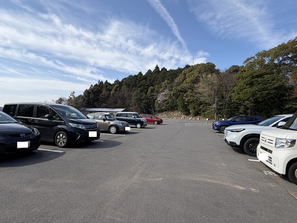 牧野植物園　駐車場