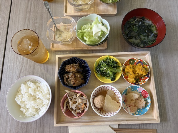 からだごはんそら豆　おばんざいビュッフェランチ3